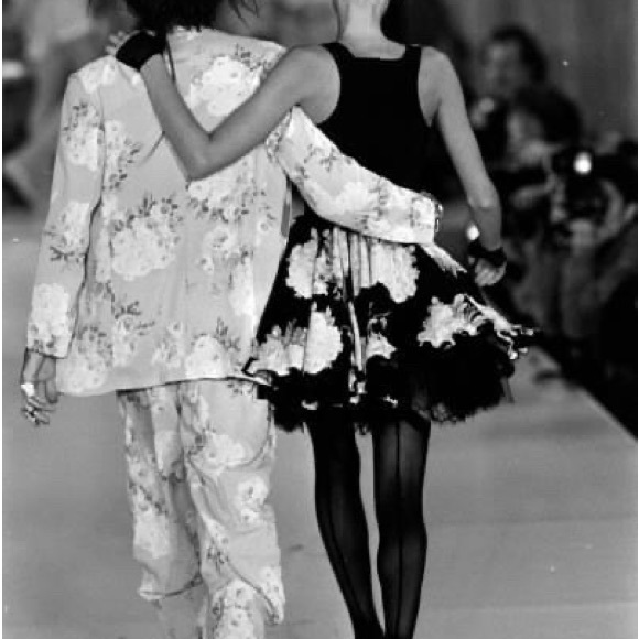 VTG Betsey Johnson Floral Button Down Romper - Picture 5 of 5